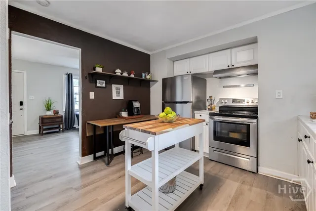 $258,800 | 2004 North Fernwood Drive, Savannah, GA 31404