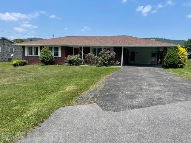 713 Mercer Road Rich Creek, VA 24147 - Photo 2 of 12 Gallery Image 2