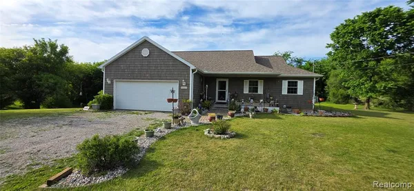 $459,900 | 14062 Sanford Road, Addison, MI 49220