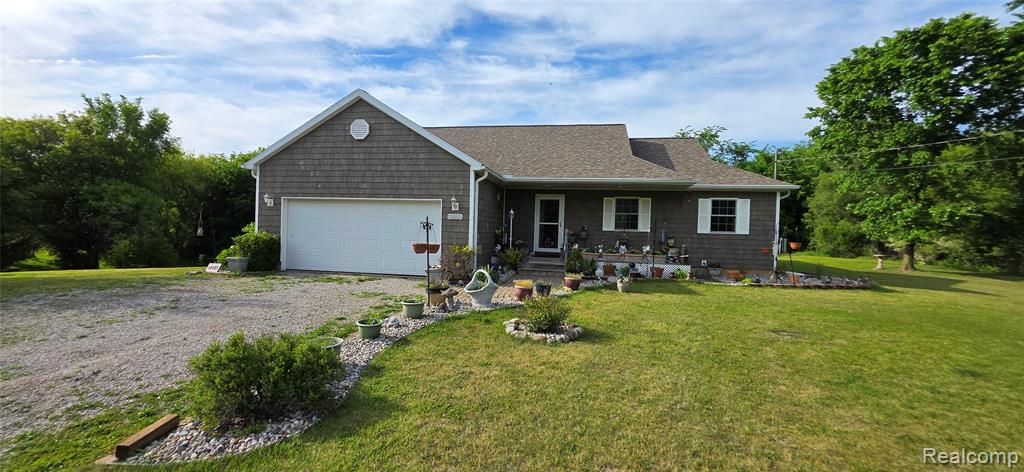 14062 Sanford Road Addison, MI 49220 - Photo 1 of 61