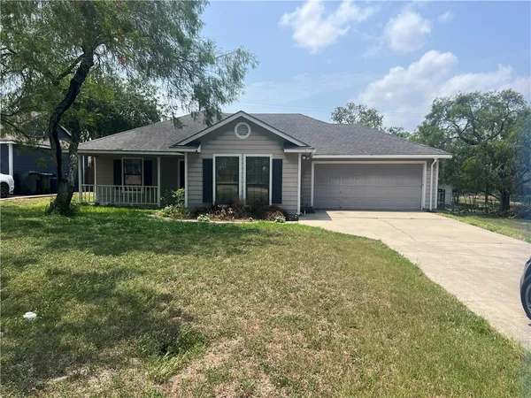$1,725 | 5317 Avenue C, Corpus Christi, TX 78410