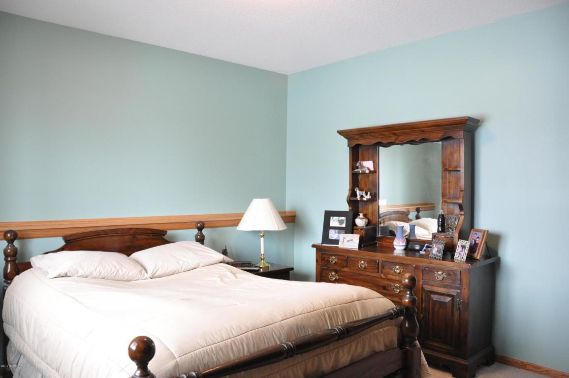 6207 South Pointe Drive Southwest Rochester, MN 55902 - Photo 30 of 40 Gallery Image 30