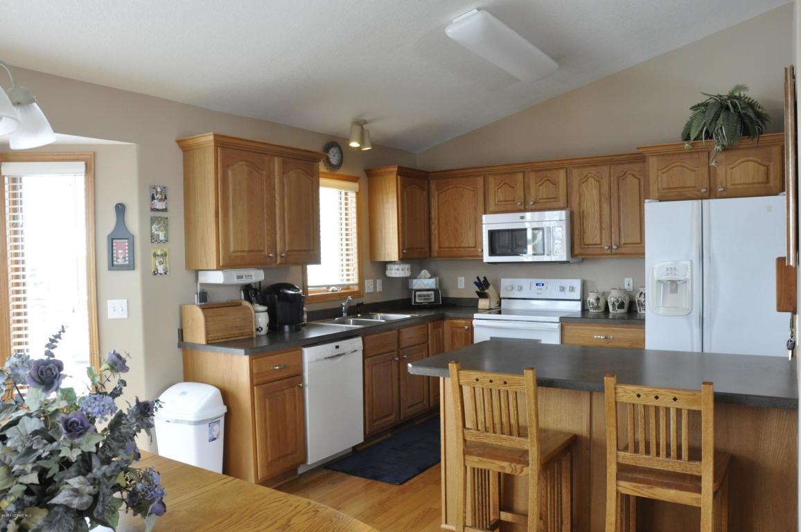 6207 South Pointe Drive Southwest Rochester, MN 55902 - Photo 6 of 40 Gallery Image 6