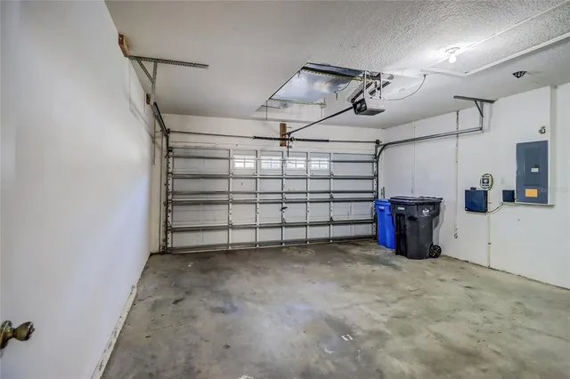 $389,000 | 3117 Summer Cruise Drive, Valrico, FL 33594