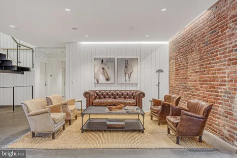 $330,000 | 57 N Street Northwest, Unit 433, Washington, DC 20001