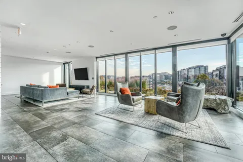 $330,000 | 57 N Street Northwest, Unit 433, Washington, DC 20001