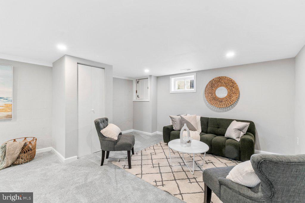 2815 Onyx Road Baltimore, MD 21234 - Photo 37 of 45 Gallery Image 37