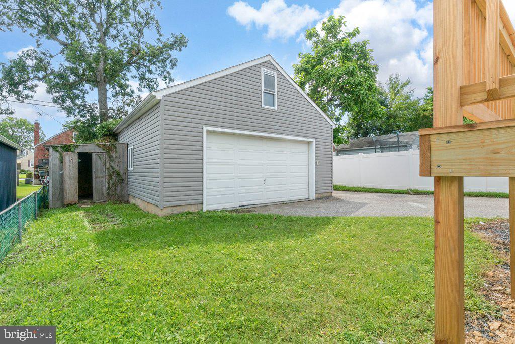 2815 Onyx Road Baltimore, MD 21234 - Photo 42 of 45 Gallery Image 42