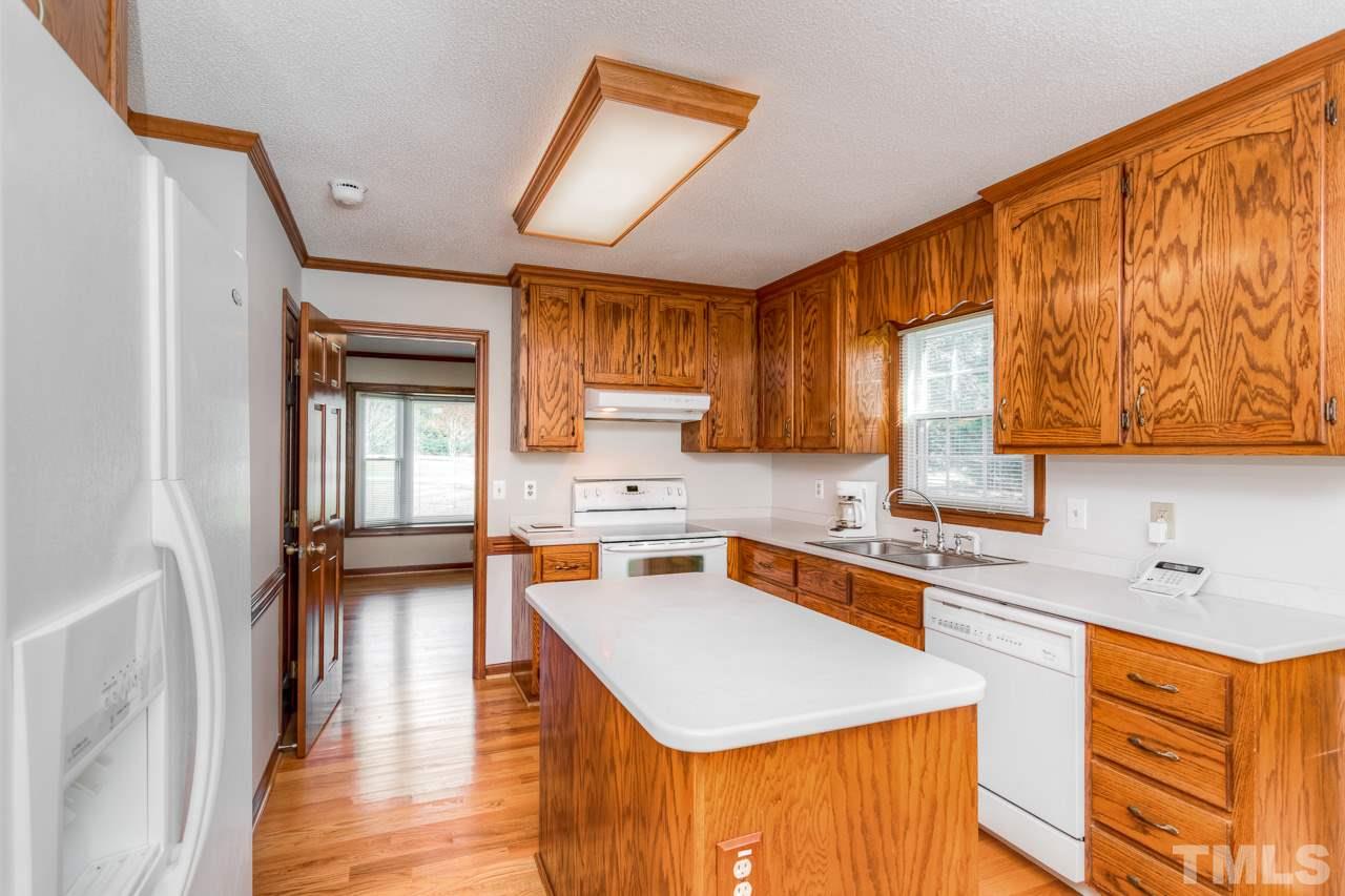 1613 Spennymore Road Raleigh, NC 27603 - Photo 19 of 29