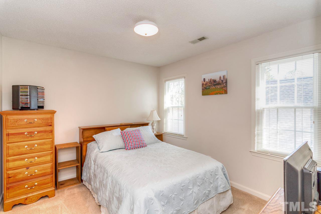 1613 Spennymore Road Raleigh, NC 27603 - Photo 27 of 29