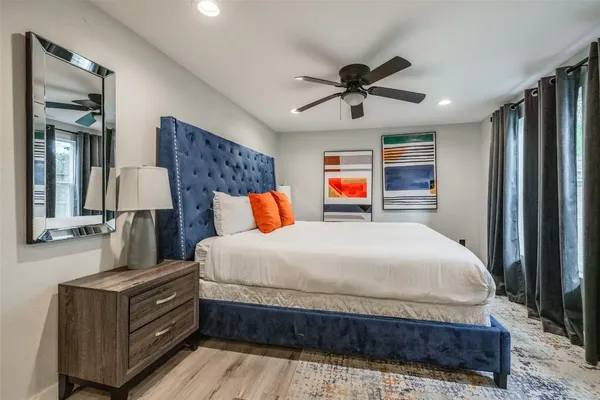 $1,100,000 | 3502 Southmore Boulevard, Houston, TX 77004