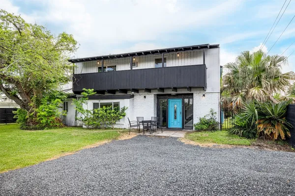 $1,100,000 | 3502 Southmore Boulevard, Houston, TX 77004