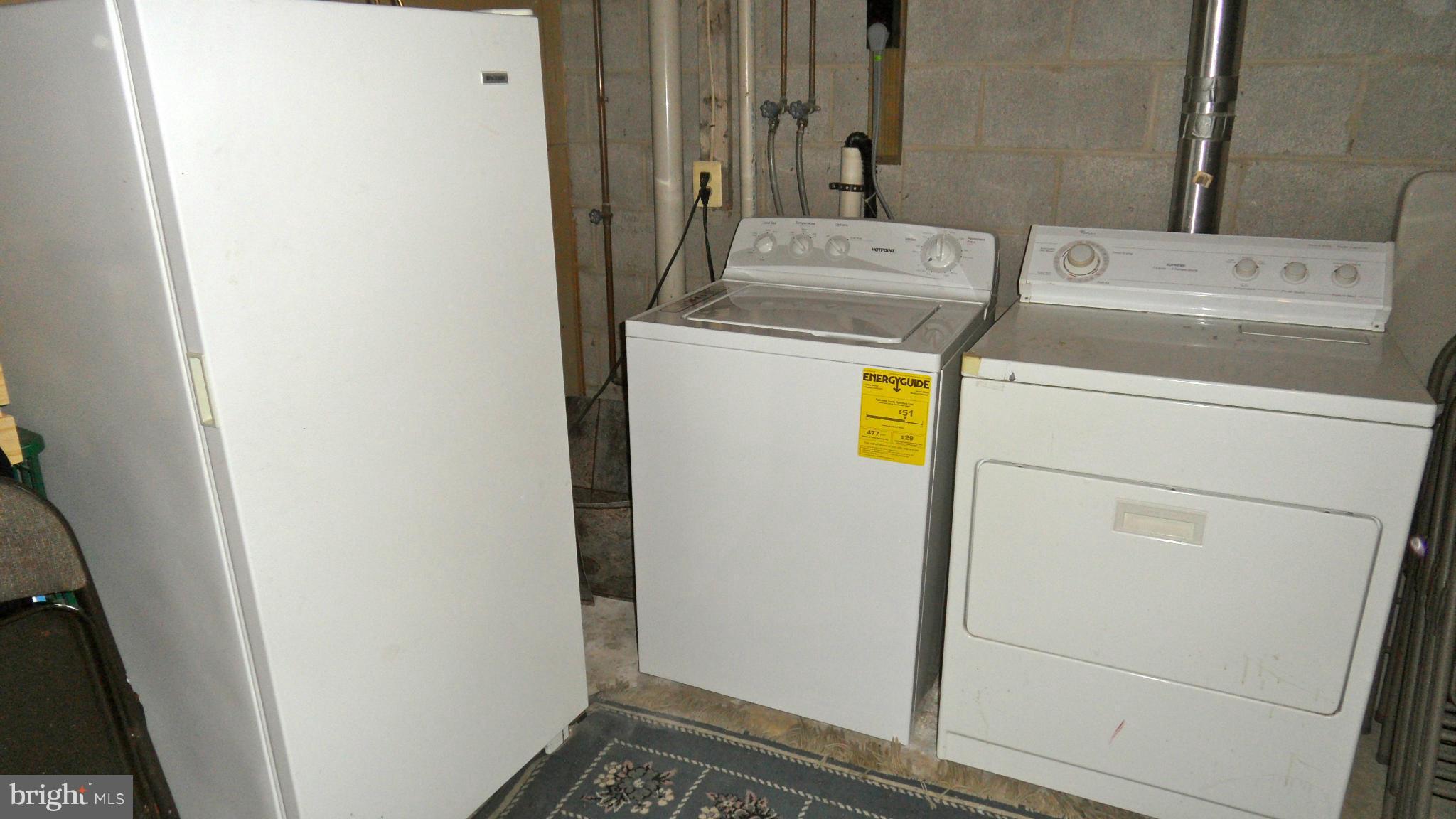 1209 Hilltop Road Curtis Bay, MD 21226 - Photo 21 of 24 a utility room with dryer and washer