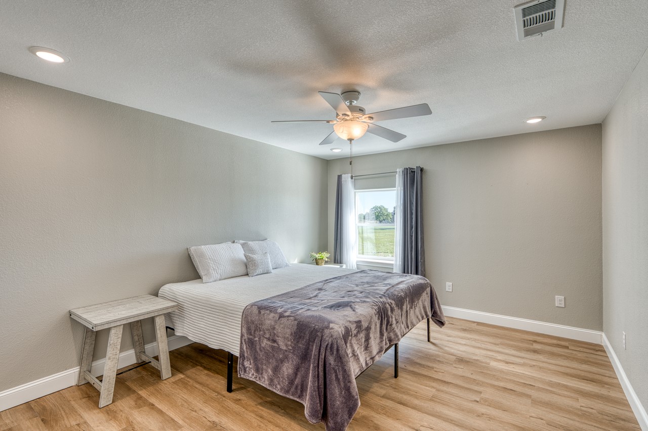 224 Blackbuck Rdg Drive Lampasas, TX 76550 - Photo 23 of 39 Comfortable guest spaces and lots of privacy providing much more space than traditional secondary bedrooms