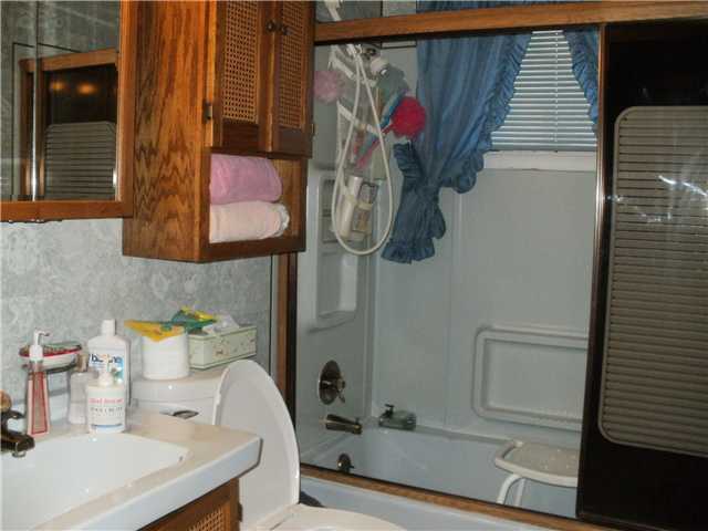 3469 Gerbert Road Columbus, OH 43224 - Photo 11 of 21 Gallery Image 11