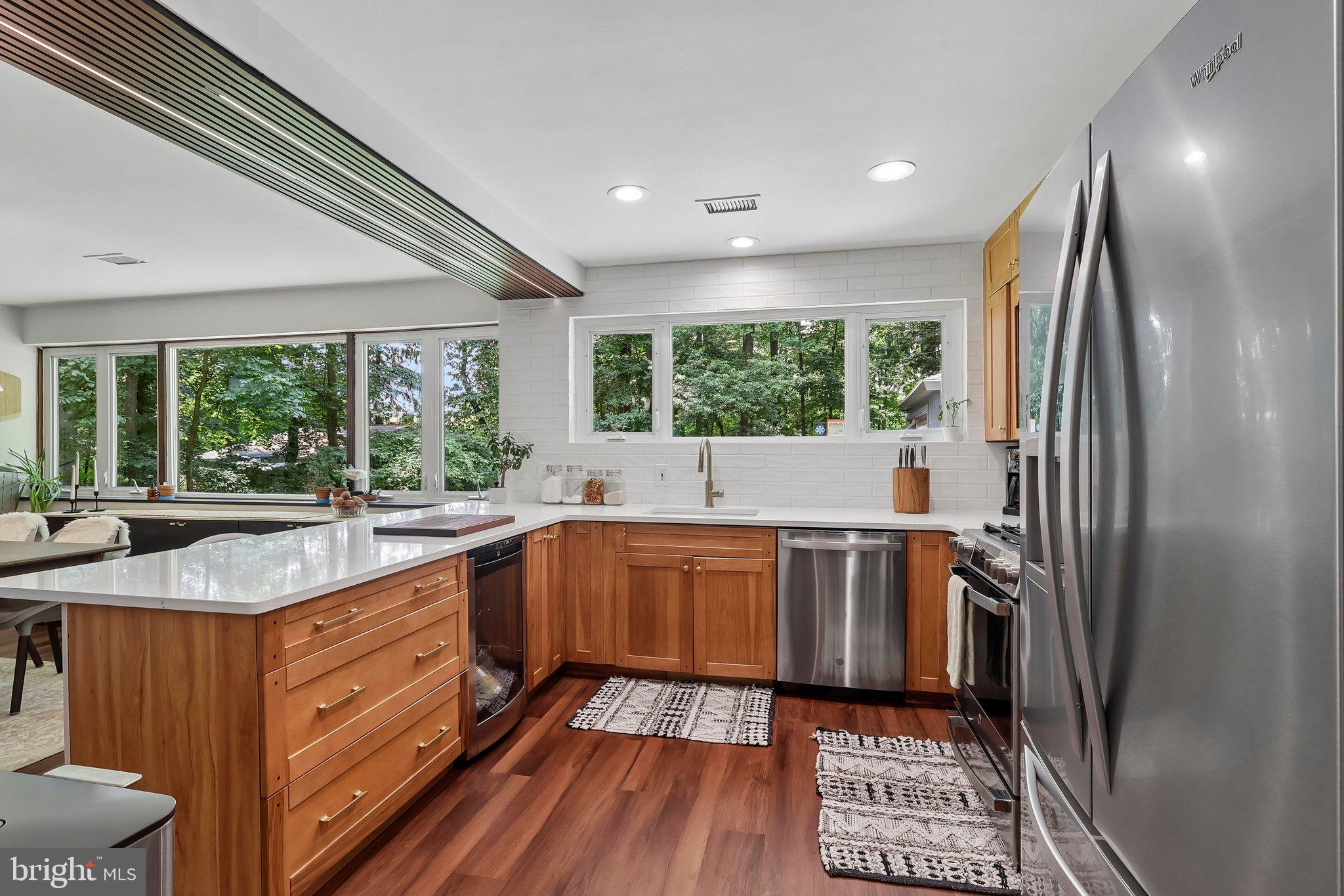 939 North Avenue Springfield, PA 19064 - Photo 16 of 49 Wine fridge/stainless steel appliances