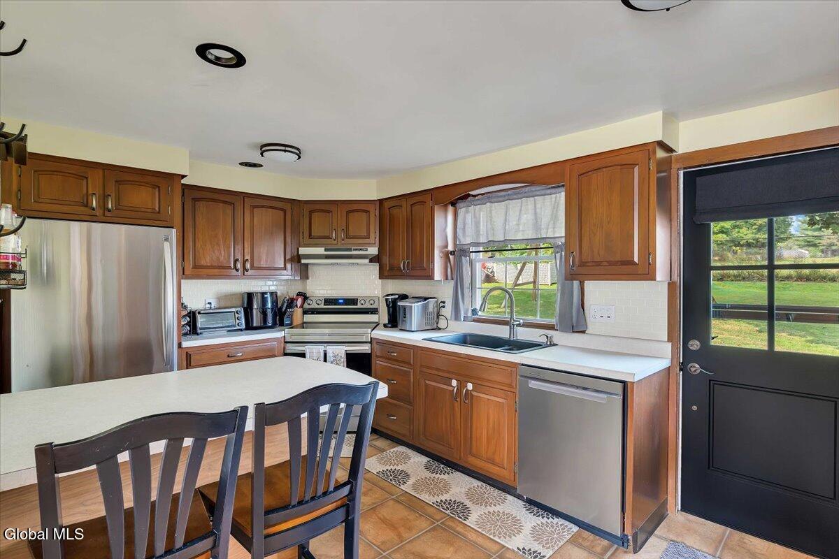 7 High Street Fort Plain, NY 13339 - Photo 9 of 33 09-P1526808