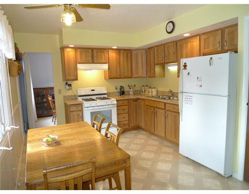 13122 Day Road Mishawaka, IN 46545 - Photo 4 of 16 Gallery Image 4