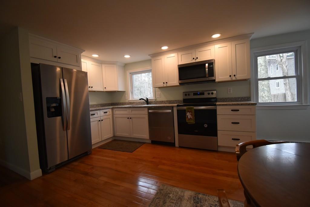 24 Hickory Road Halifax, MA 02338 - Photo 14 of 42 Gallery Image 14