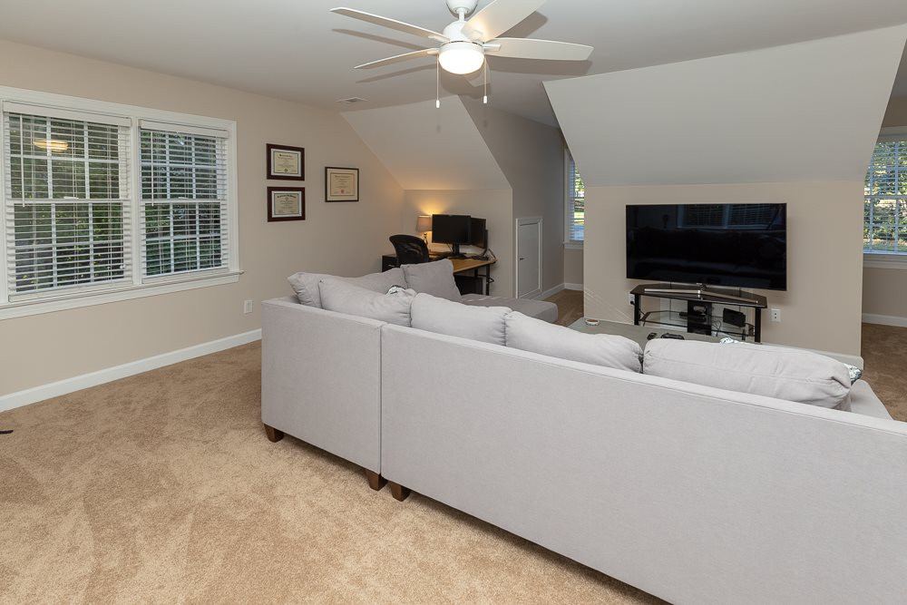 5909 North Hawthorne Way Raleigh, NC 27613 - Photo 21 of 25 Photo 21