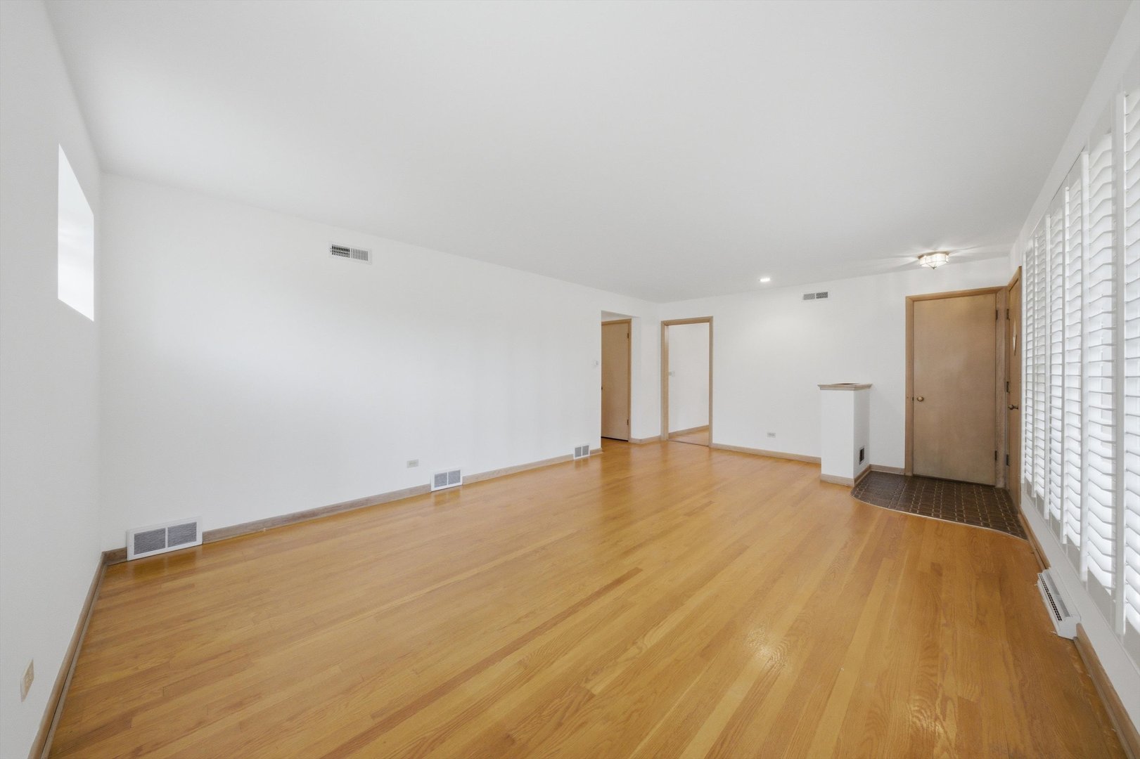 2912 Old Glenview Road Wilmette, IL 60091 - Photo 7 of 44