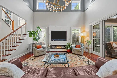 $1,450,000 | 109 Springdale Way, Chapel Hill, NC 27517
