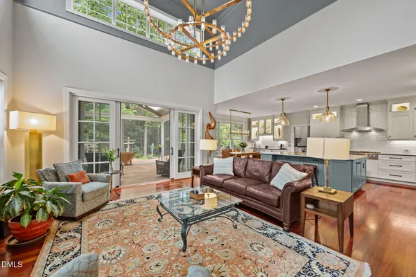 $1,450,000 | 109 Springdale Way, Chapel Hill, NC 27517
