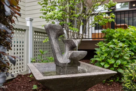 $1,450,000 | 109 Springdale Way, Chapel Hill, NC 27517