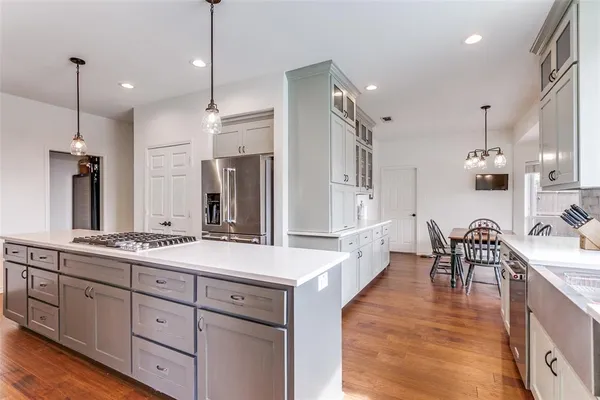 $649,900 | 3229 Birch Avenue, Grapevine, TX 76051