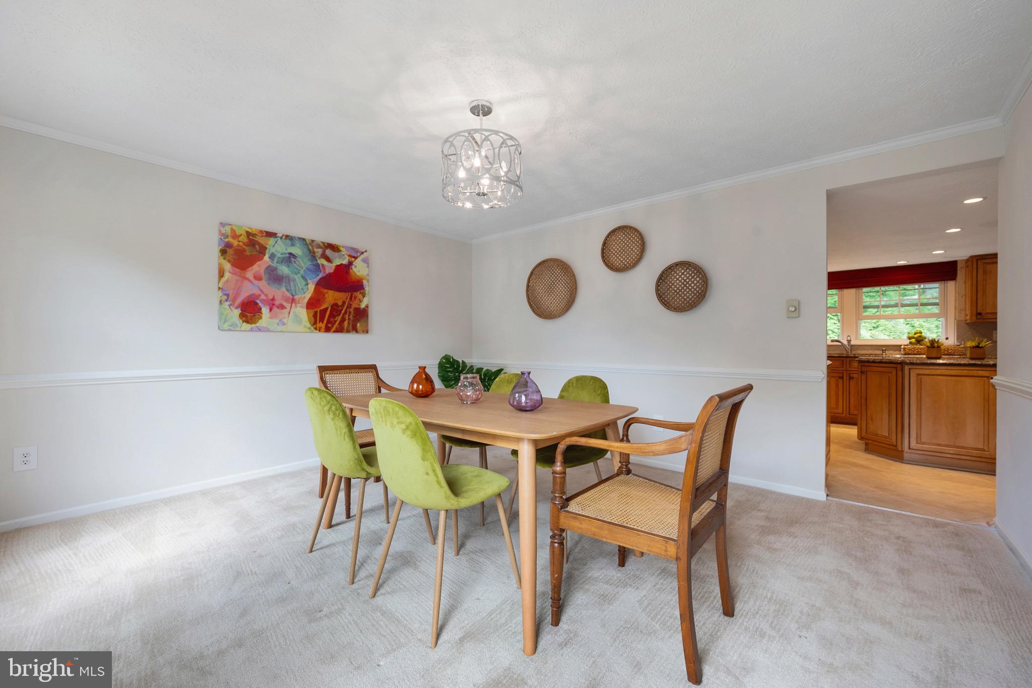 7806 Roundabout Way Springfield, VA 22153 - Photo 20 of 71 Dining Room
