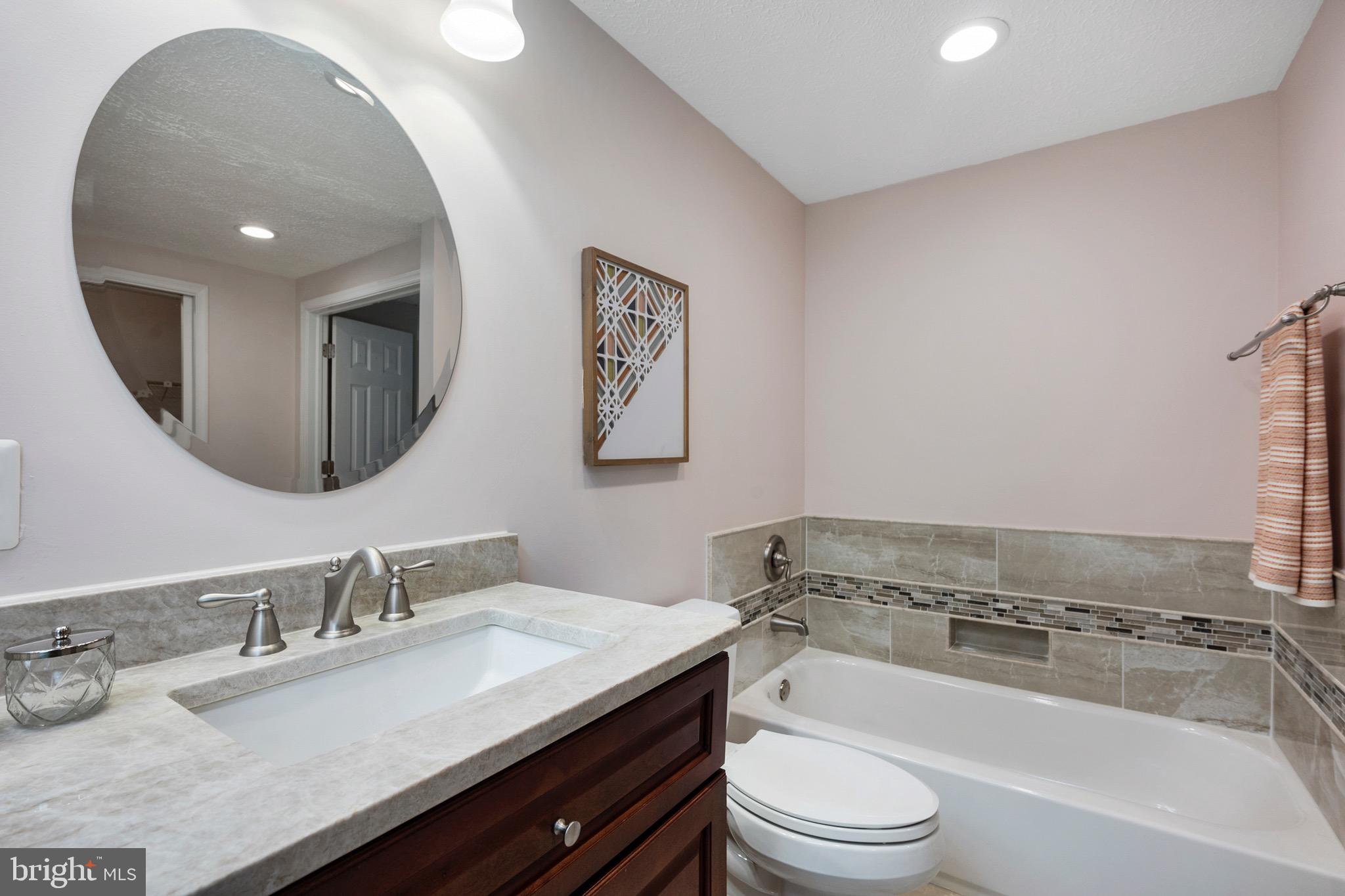 7806 Roundabout Way Springfield, VA 22153 - Photo 34 of 71