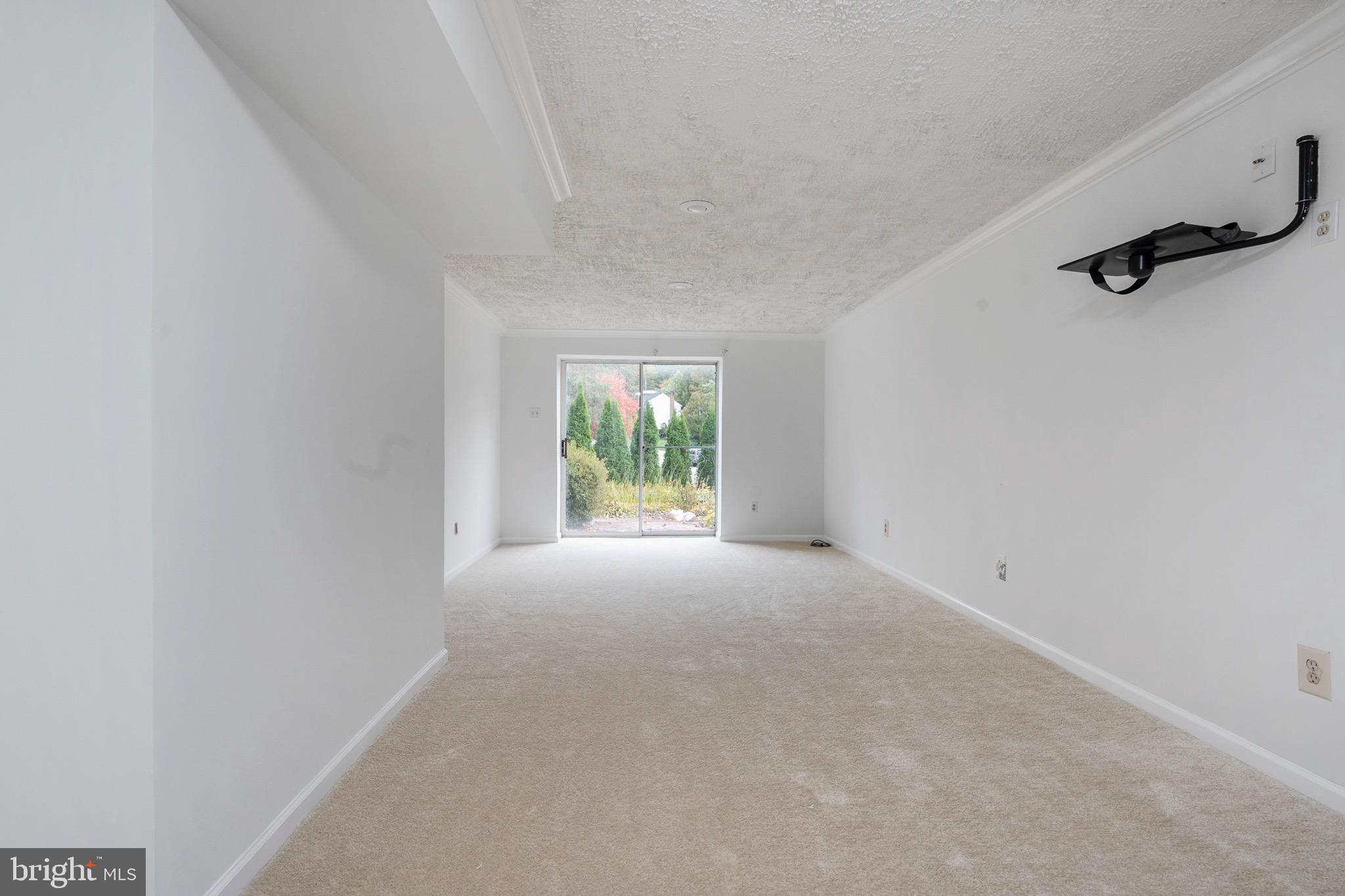7806 Roundabout Way Springfield, VA 22153 - Photo 44 of 71