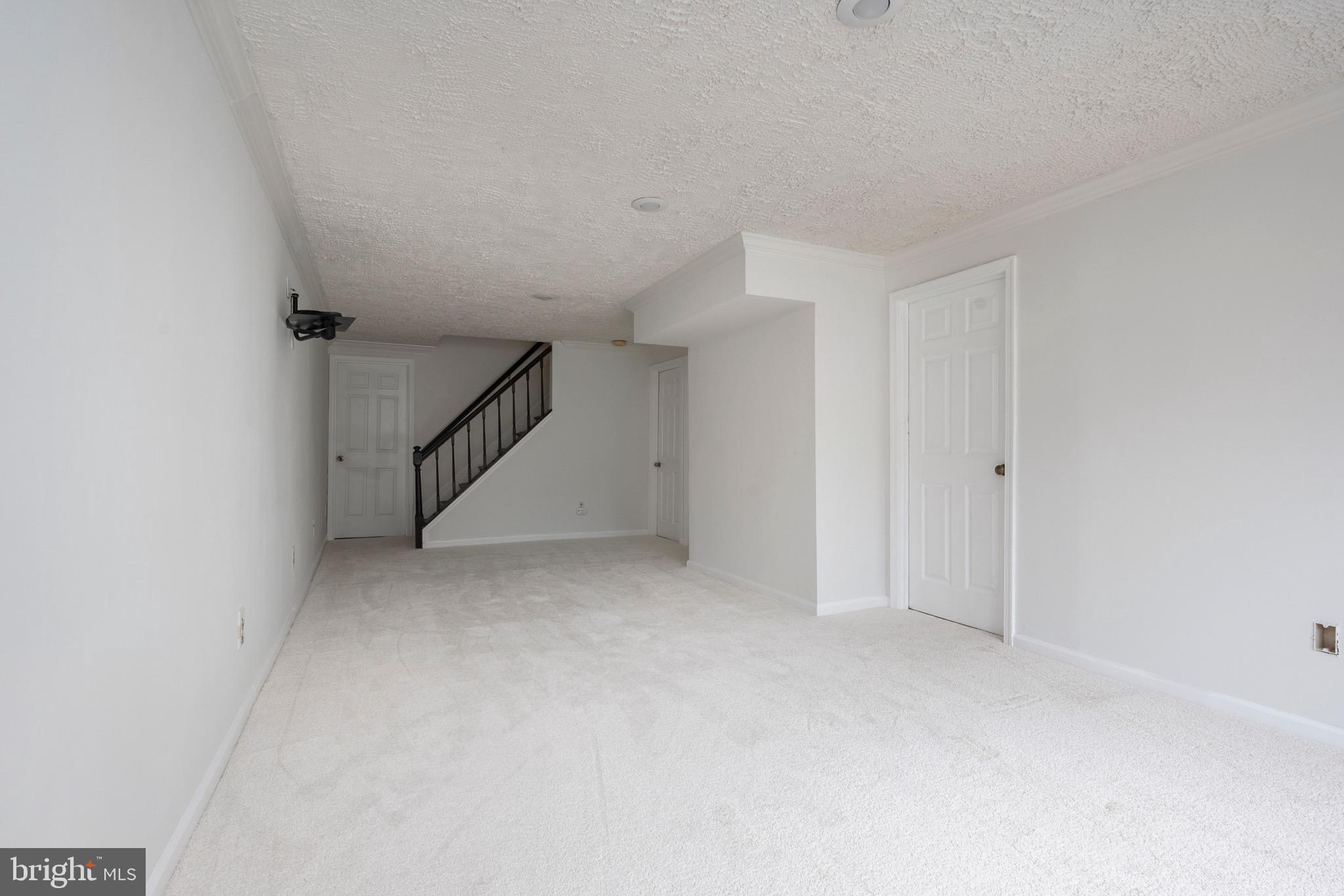 7806 Roundabout Way Springfield, VA 22153 - Photo 45 of 71