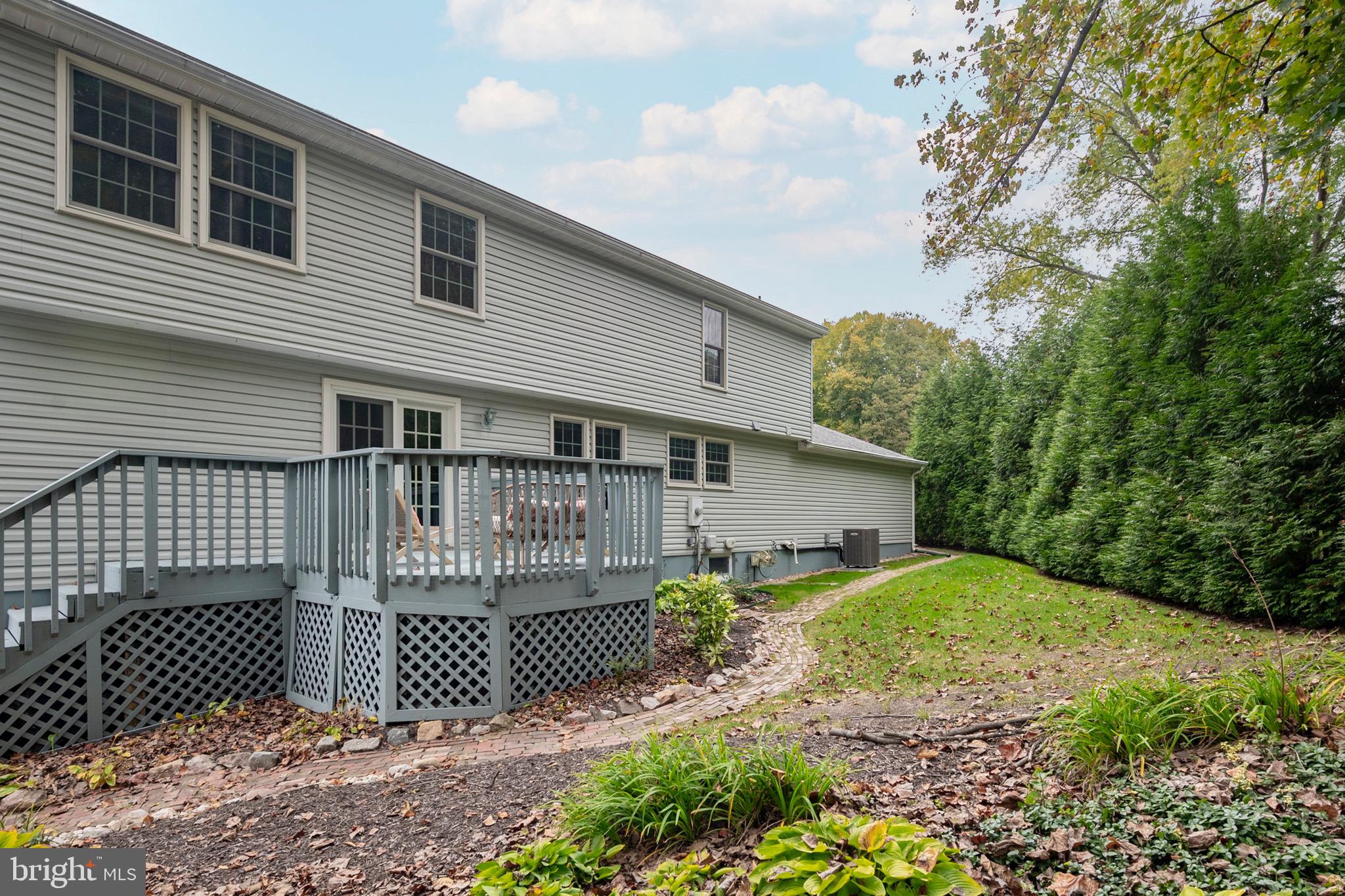 7806 Roundabout Way Springfield, VA 22153 - Photo 52 of 71