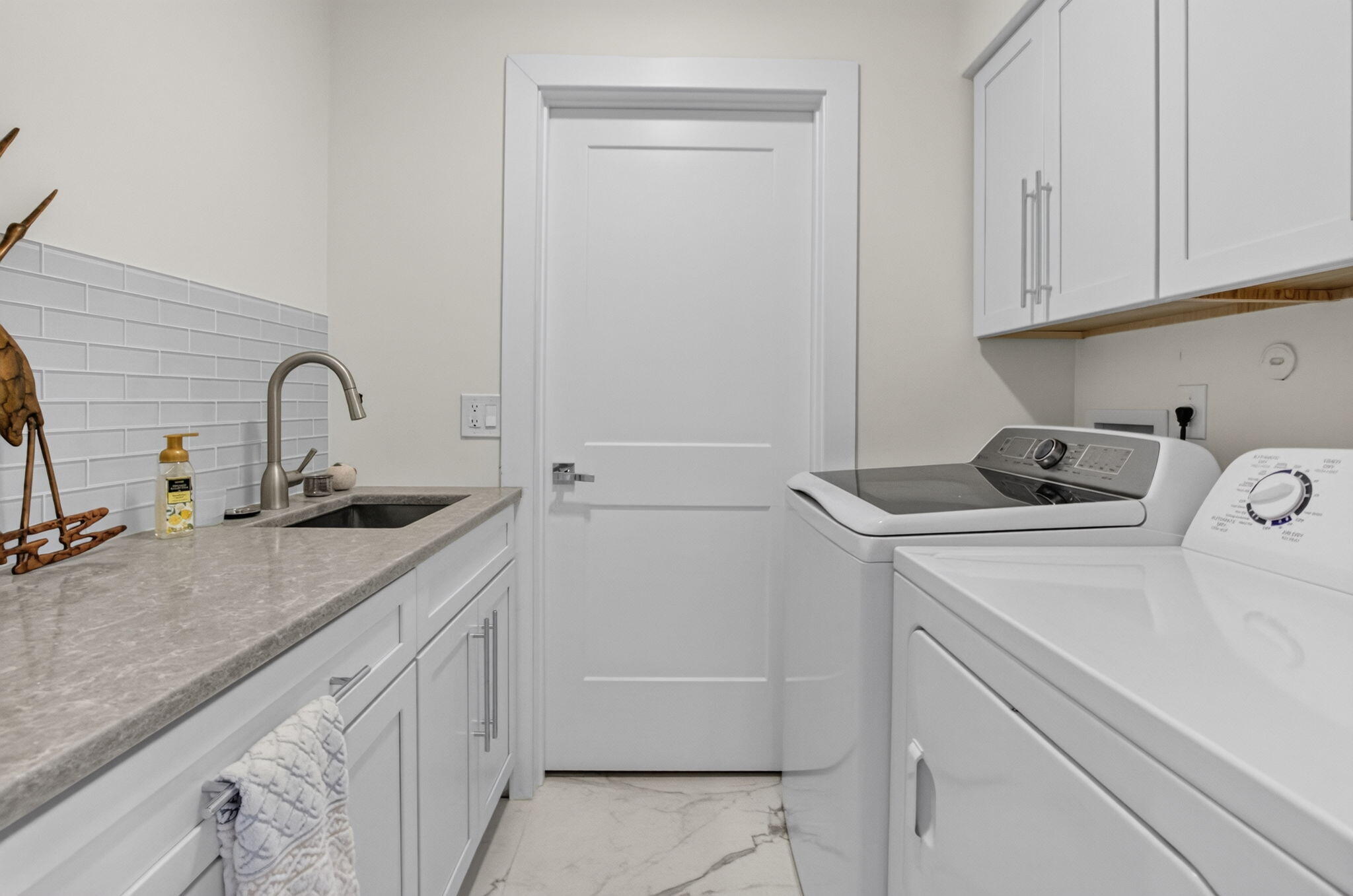 7082 Northwest 3rd Avenue Boca Raton, FL 33487 - Photo 39 of 69 38-web-or-mls-DSC_1700