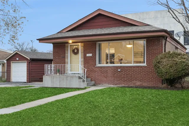 $225,000 | 468 Joyce Court, South Holland, IL 60473