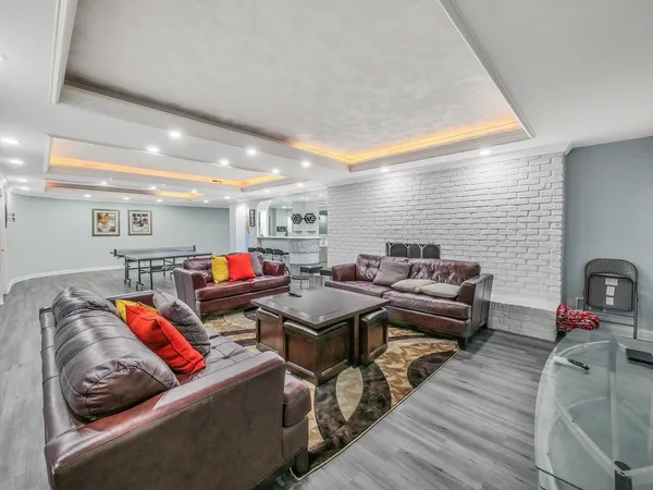$1,950,000 | 140 Braymore Court, Inverness, IL 60010