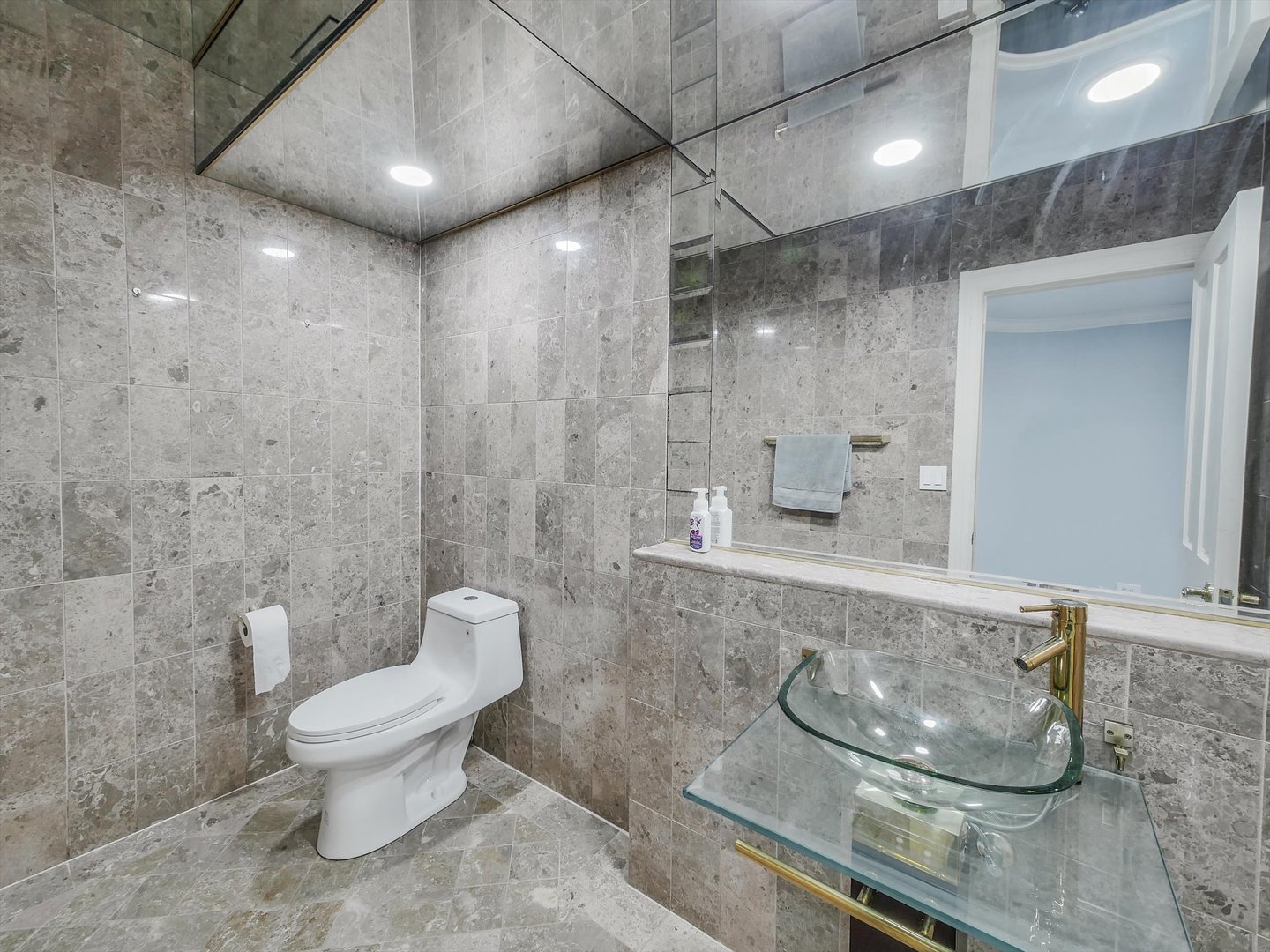 140 Braymore Court Inverness, IL 60010 - Photo 64 of 73