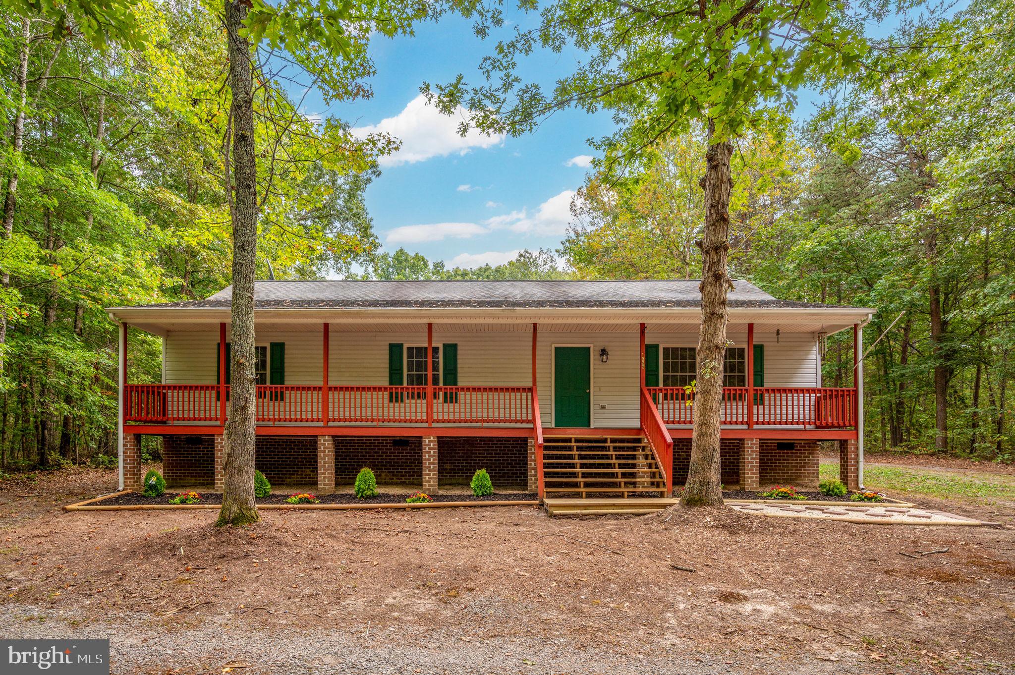 1822 Copper Line Road Bumpass, VA 23024 - Photo 2 of 65