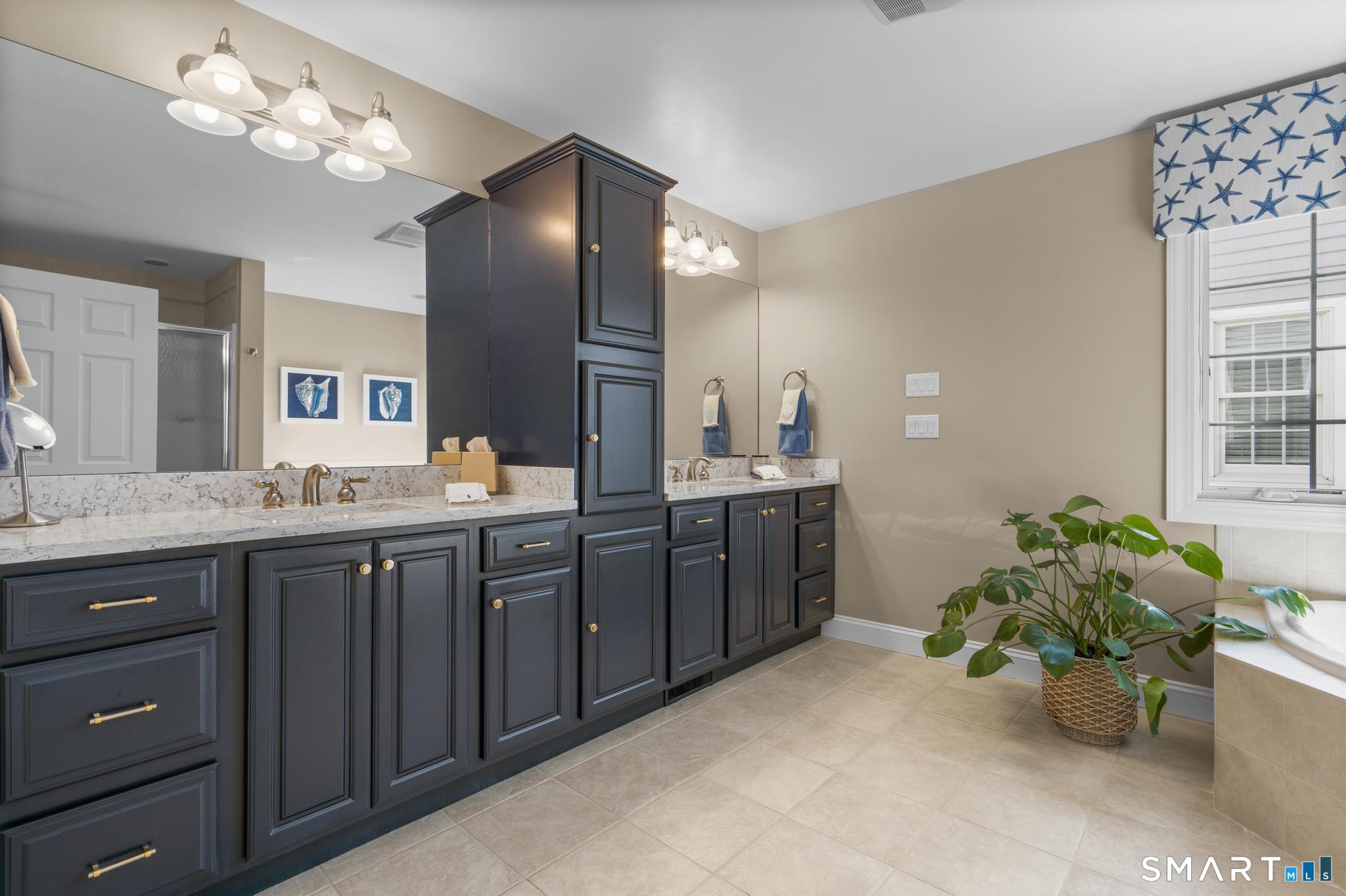 77 Merwin Avenue, Unit A Milford, CT 06460 - Photo 25 of 40