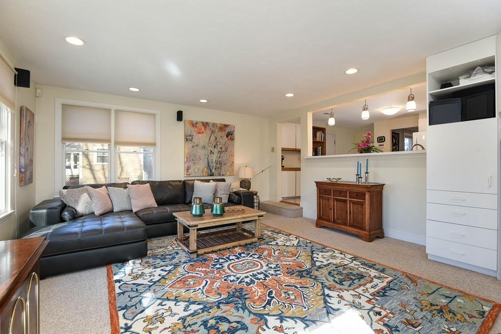87 Hunnewell Street Needham, MA 02494 - Photo 3 of 41 Gallery Image 3