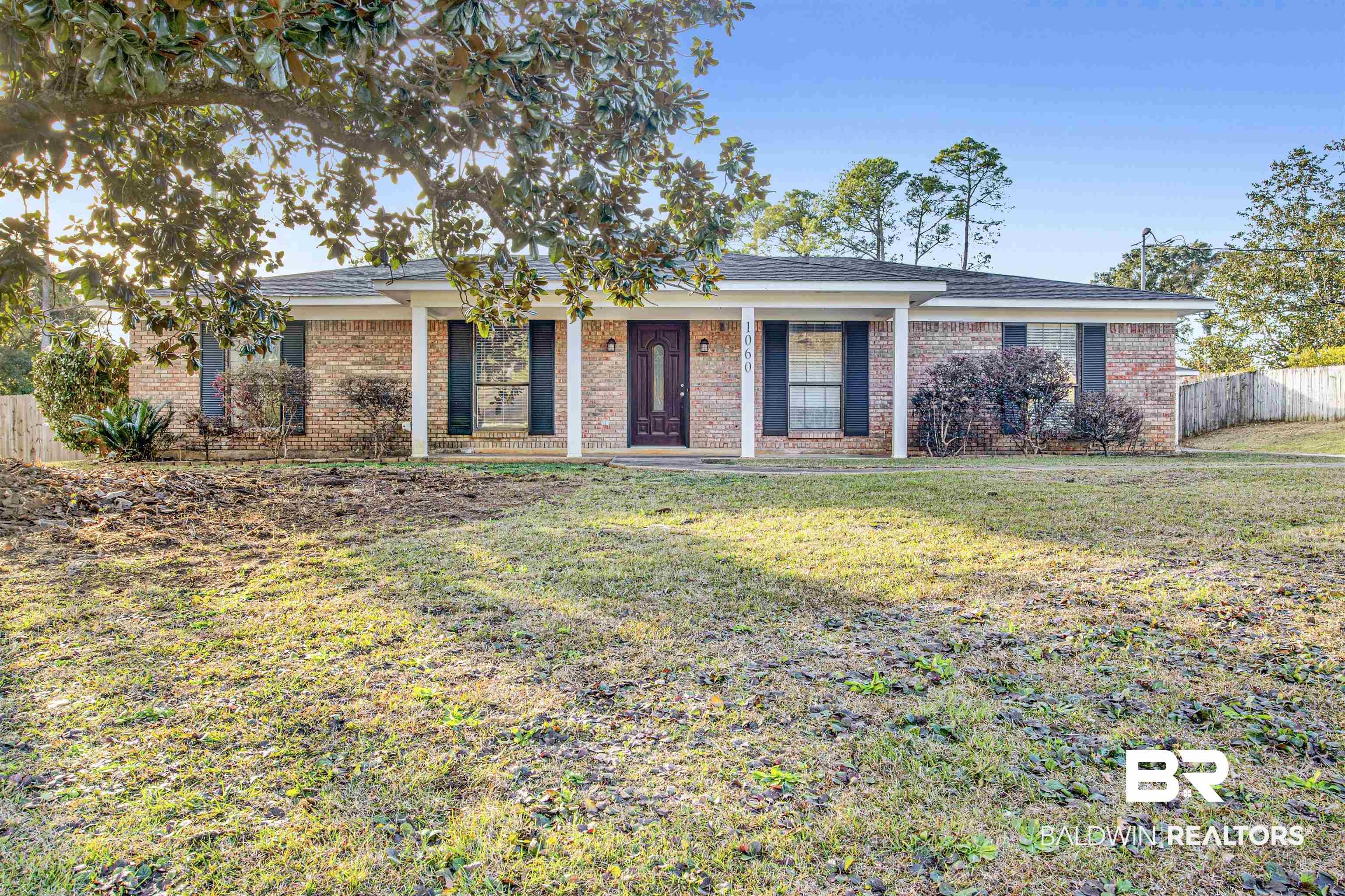 1060 7 Hills Drive Mobile, AL 36695 - Photo 2 of 36