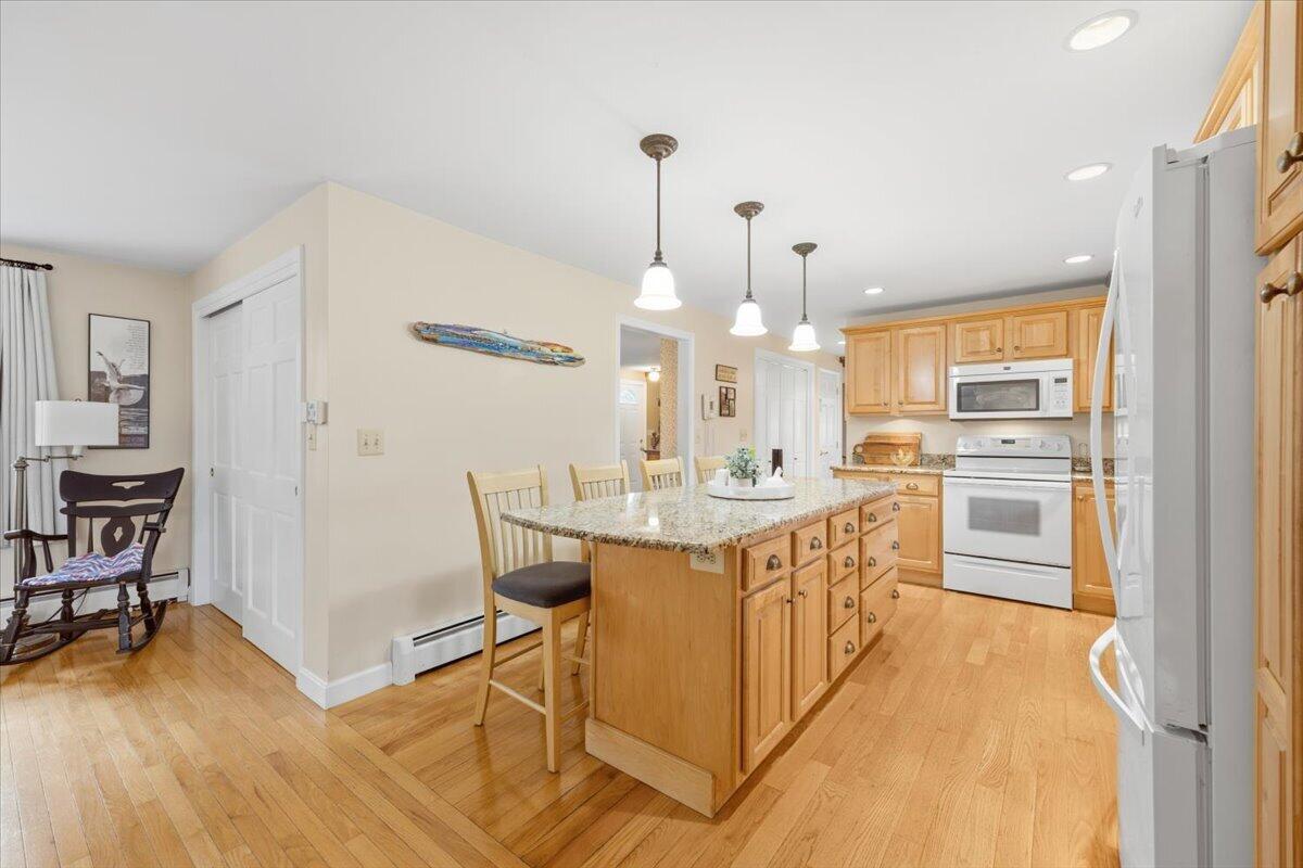 159 West Street Biddeford, ME 04005 - Photo 8 of 34 10-159 West-10