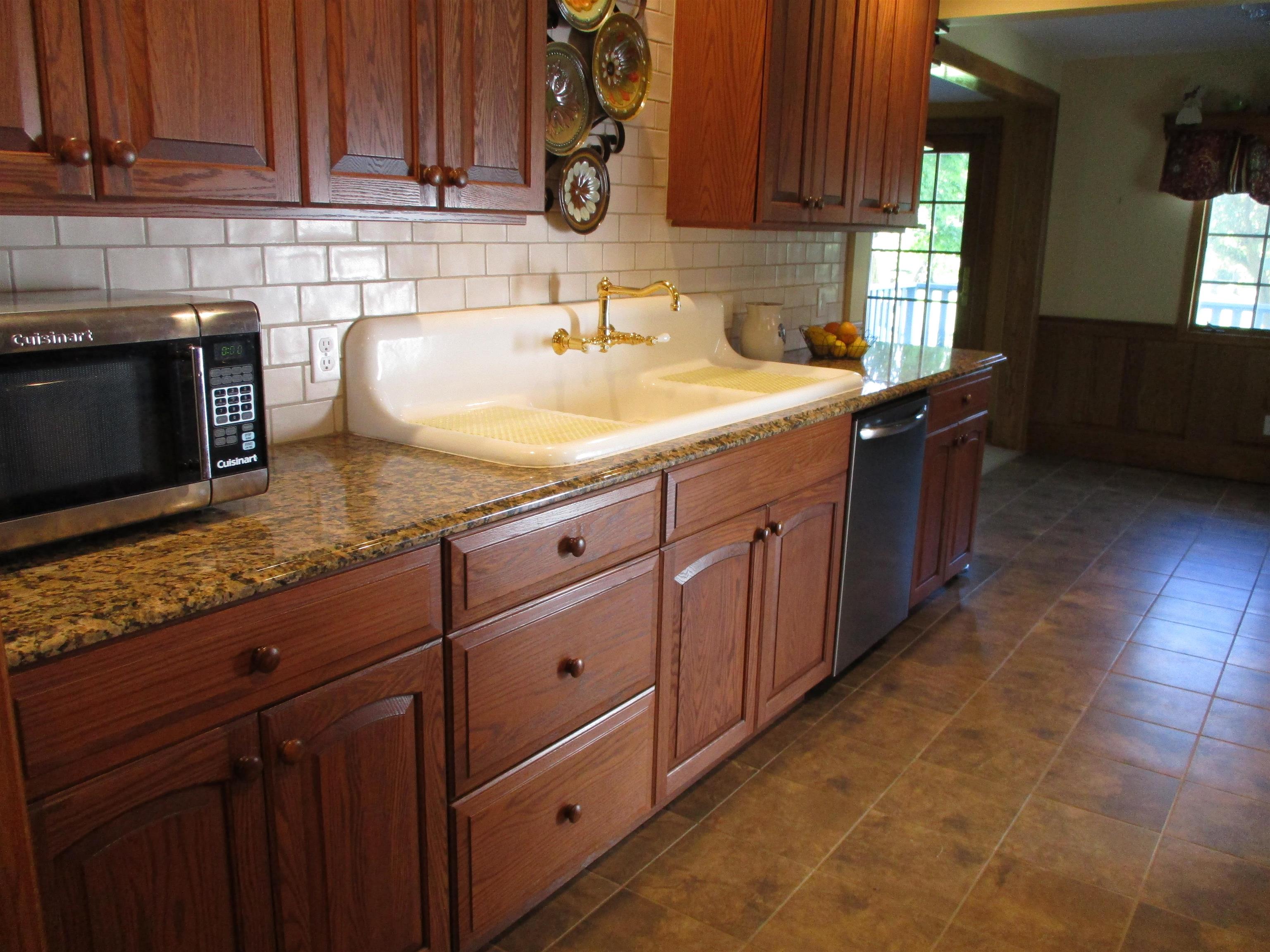 4946 Bancroft Road Durand, MI 48429 - Photo 7 of 54