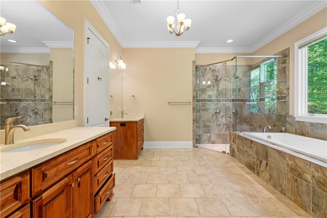 5001 Sand Hill Road Auburn, AL 36830 - Photo 15 of 47 Primary Bathroom