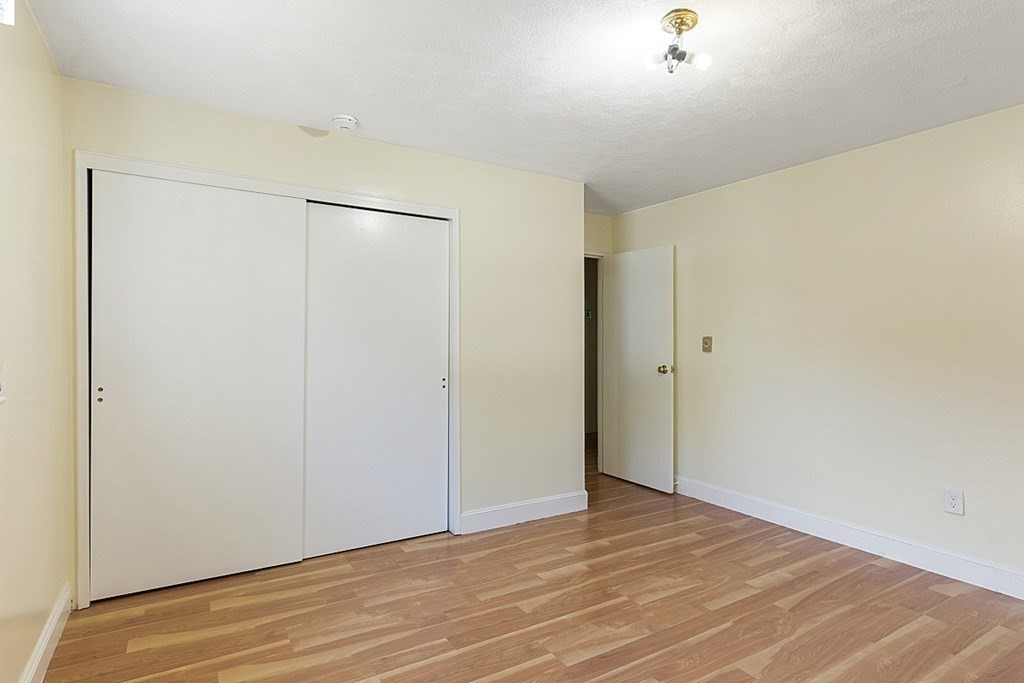 9 Walker Road, Unit 4 North Andover, MA 01845 - Photo 14 of 25