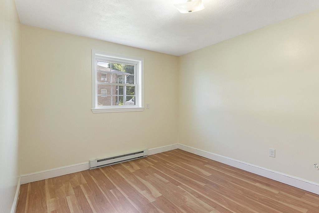 9 Walker Road, Unit 4 North Andover, MA 01845 - Photo 16 of 25