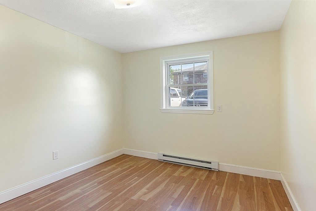 9 Walker Road, Unit 4 North Andover, MA 01845 - Photo 17 of 25