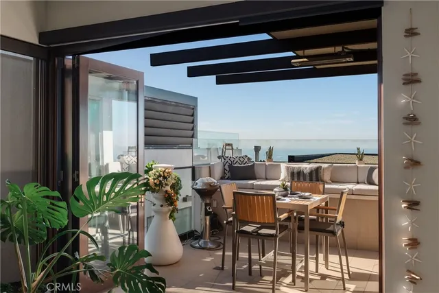 $30,000 | 105 Bayview Drive, Manhattan Beach, CA 90266