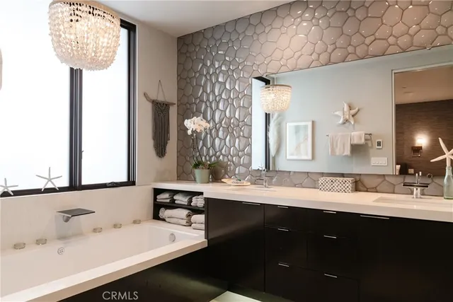 a view of entryway and hall